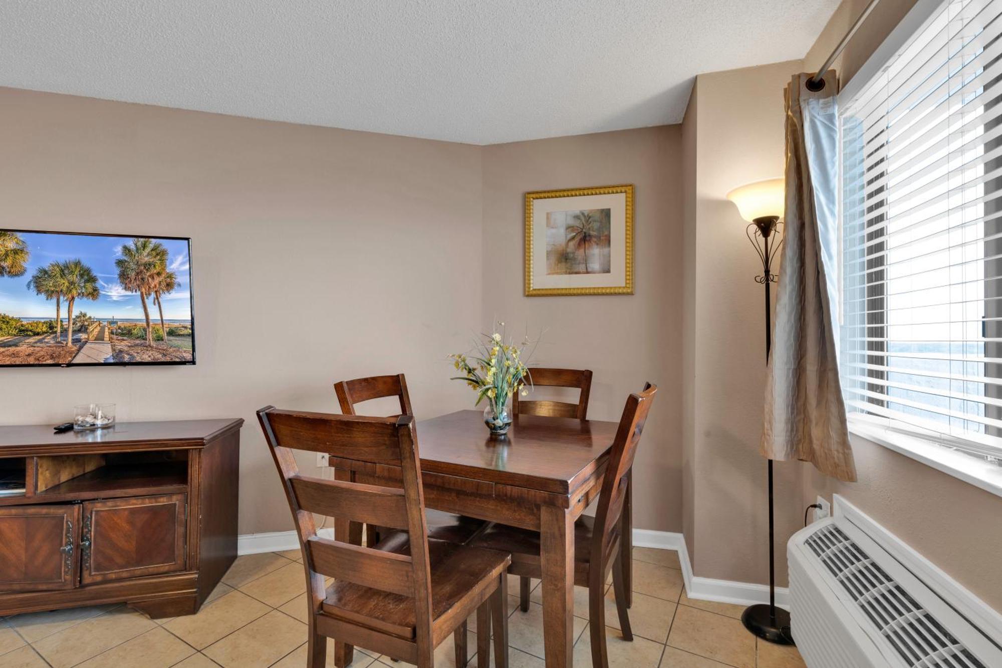 Ocean View 1br *