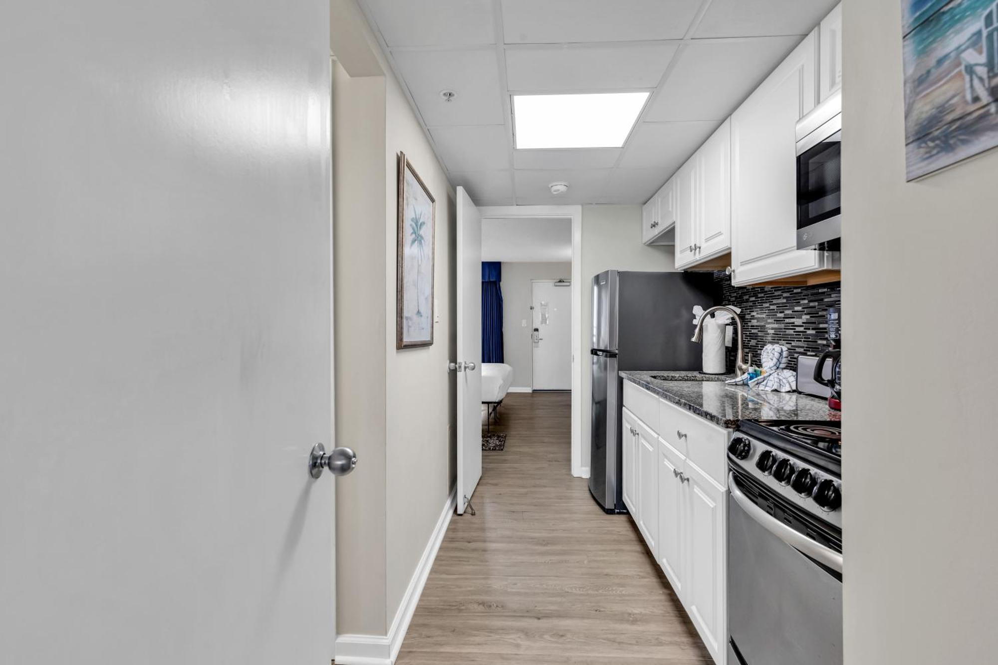 Boardwalk 537 Apartment