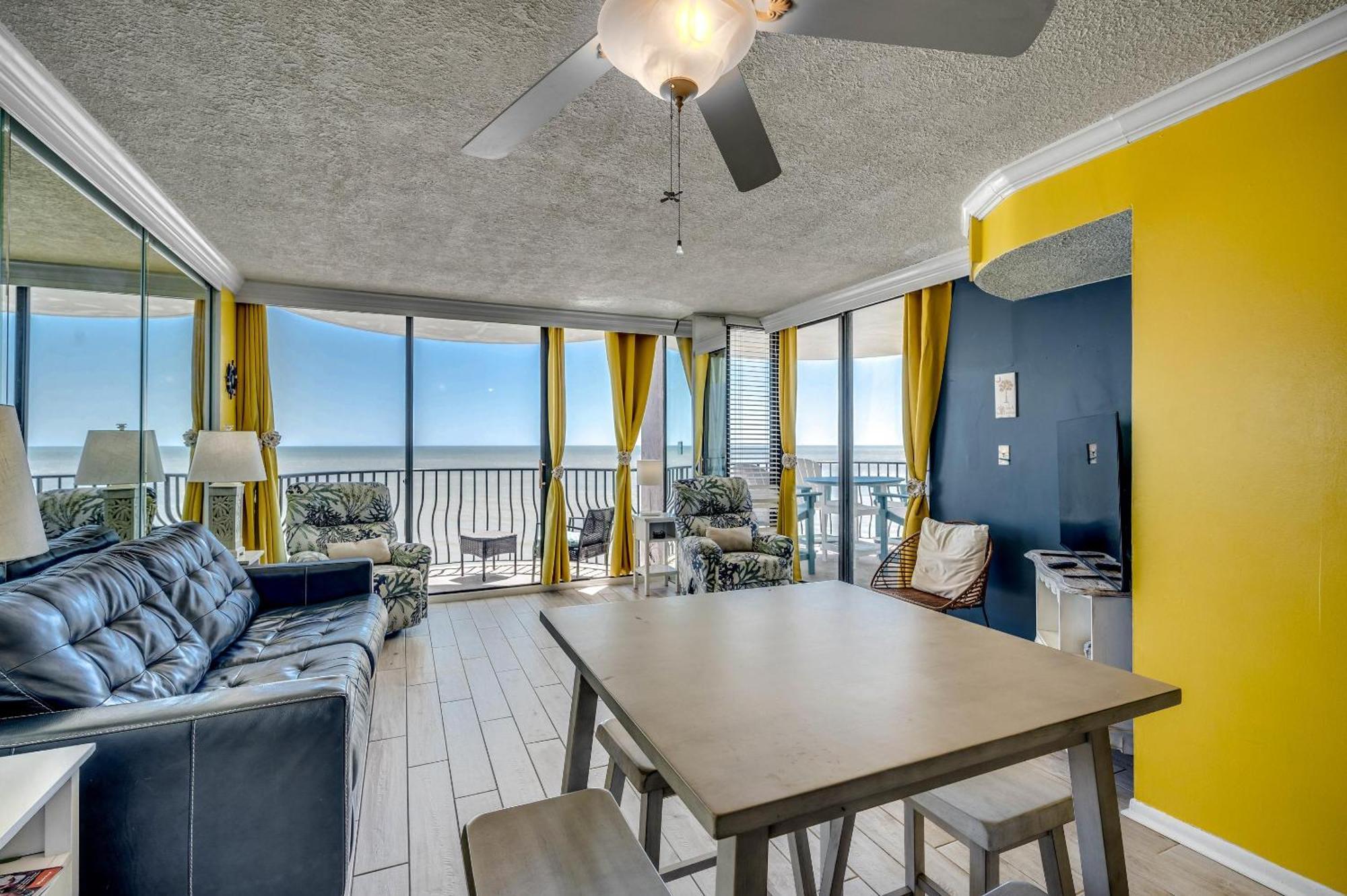 Holiday home Palms 1002