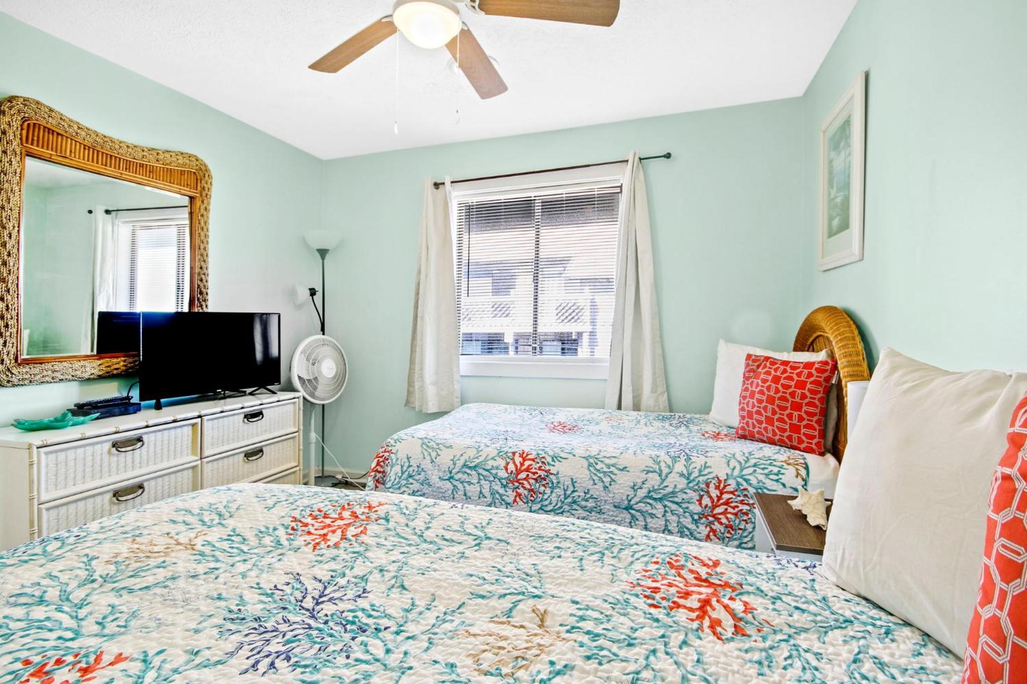 Apartment Sandy Toes And Sunny Ray's *