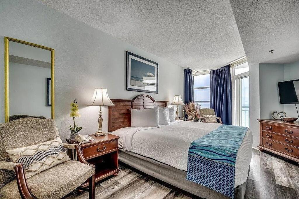 Spectacular Ocean And Coastline Views Cb 14th Floor Apartment