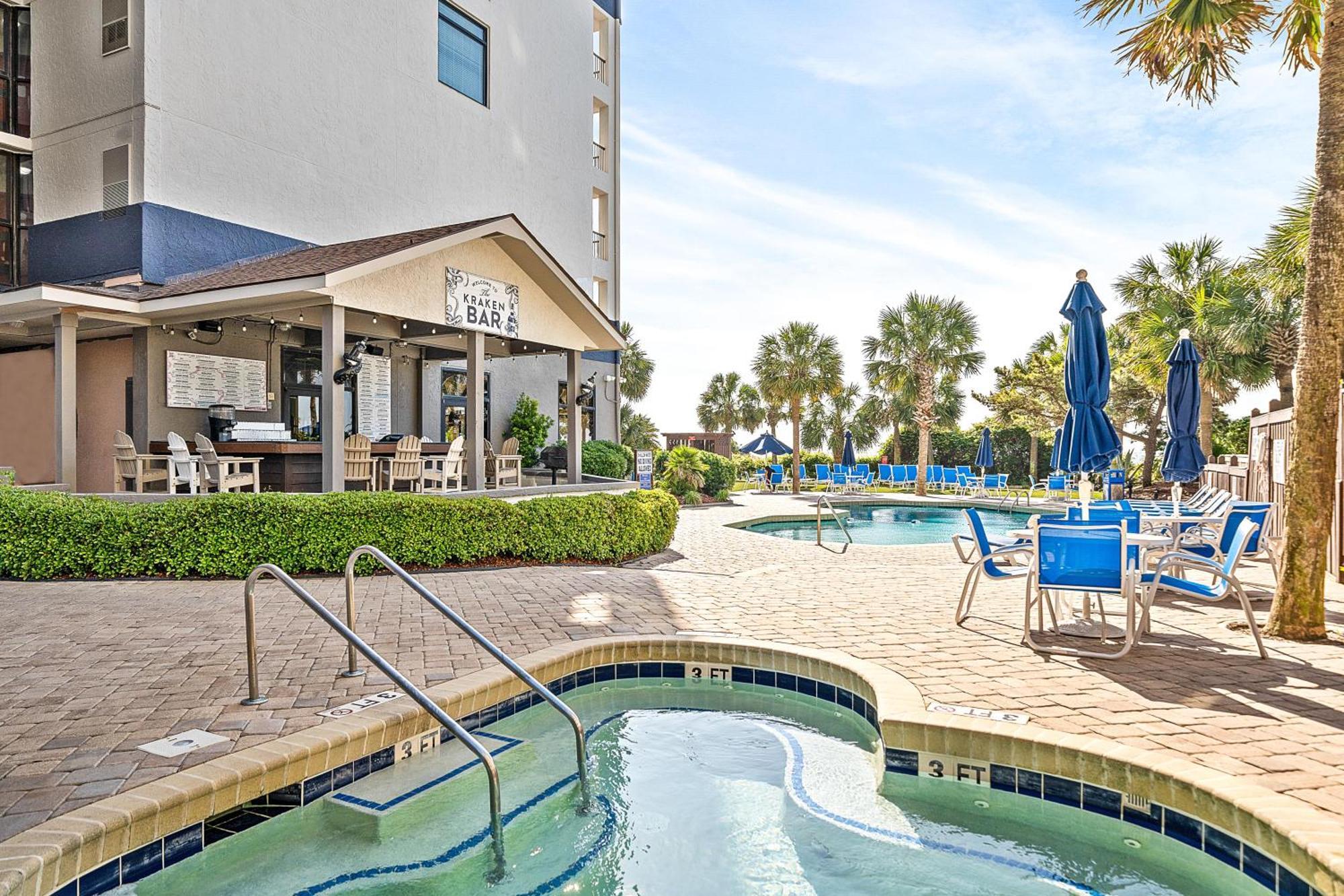 Colony Resort 3*