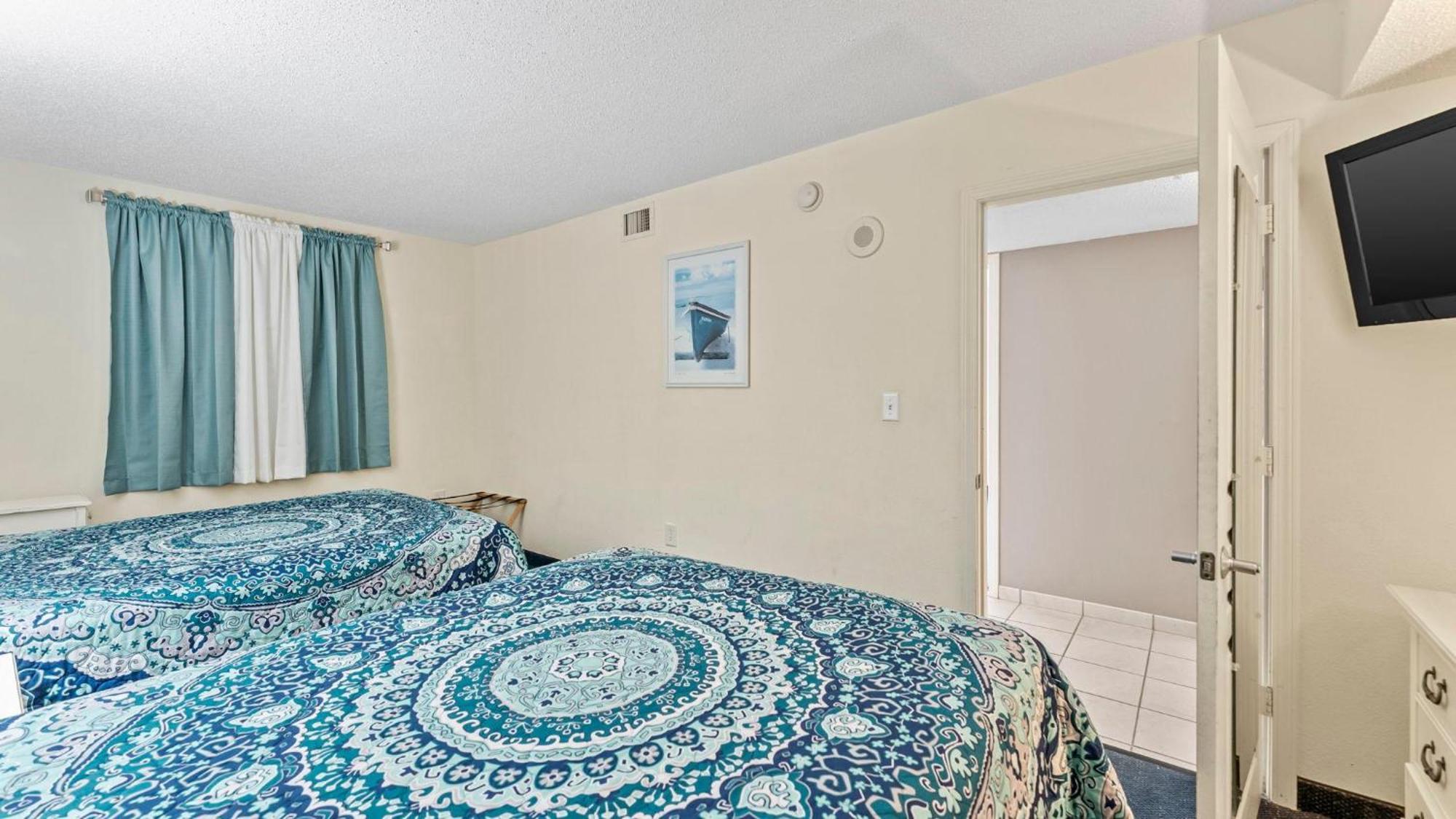 Bay Watch M 1811-oceanfront-crescent