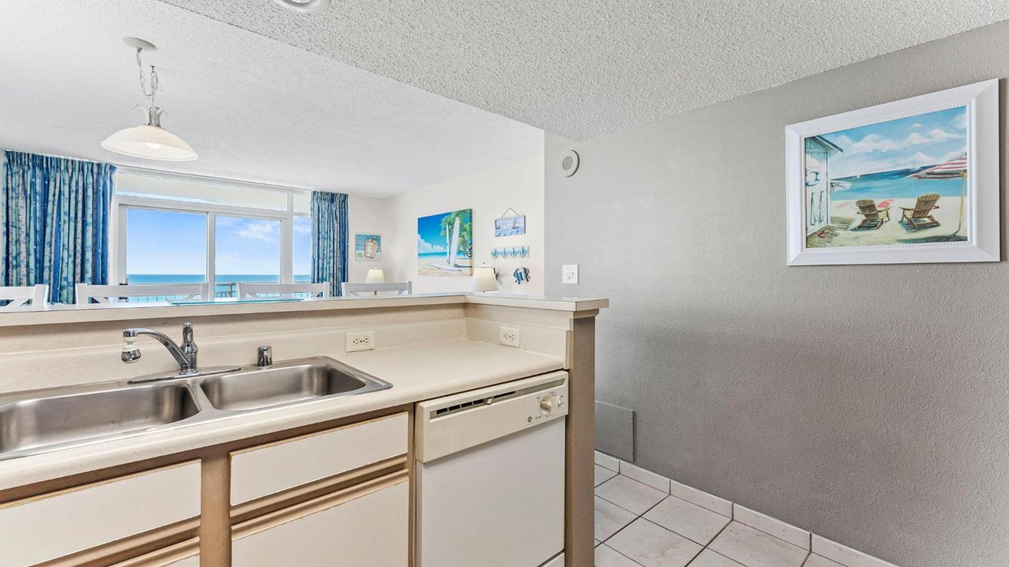Bay Watch M 1811-oceanfront-crescent Holiday home *