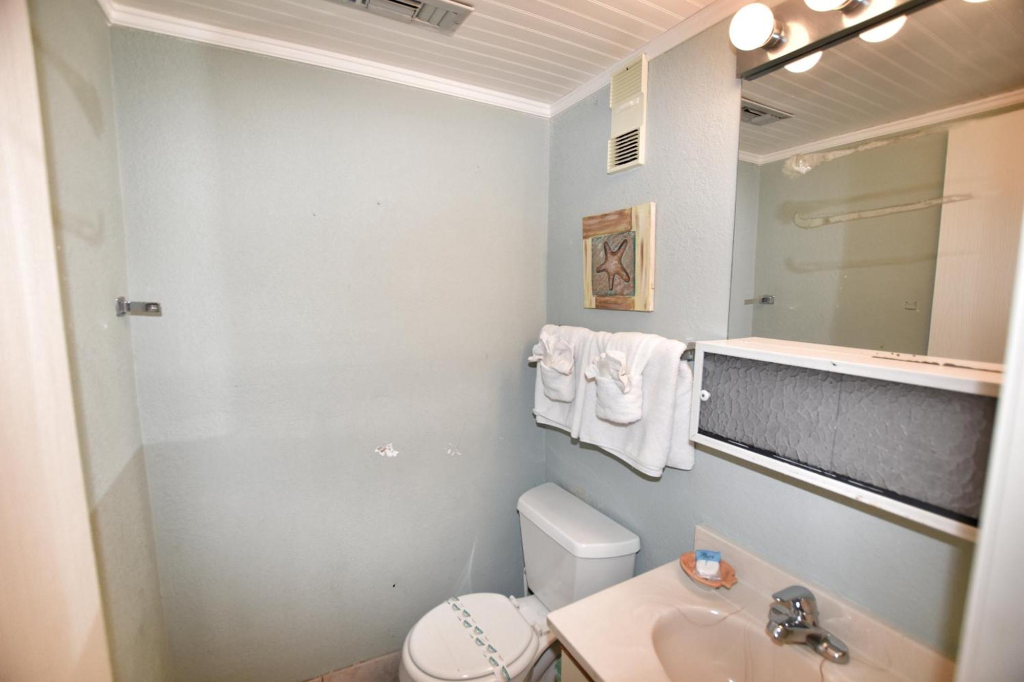 Apartment 1412 Waters Edge *