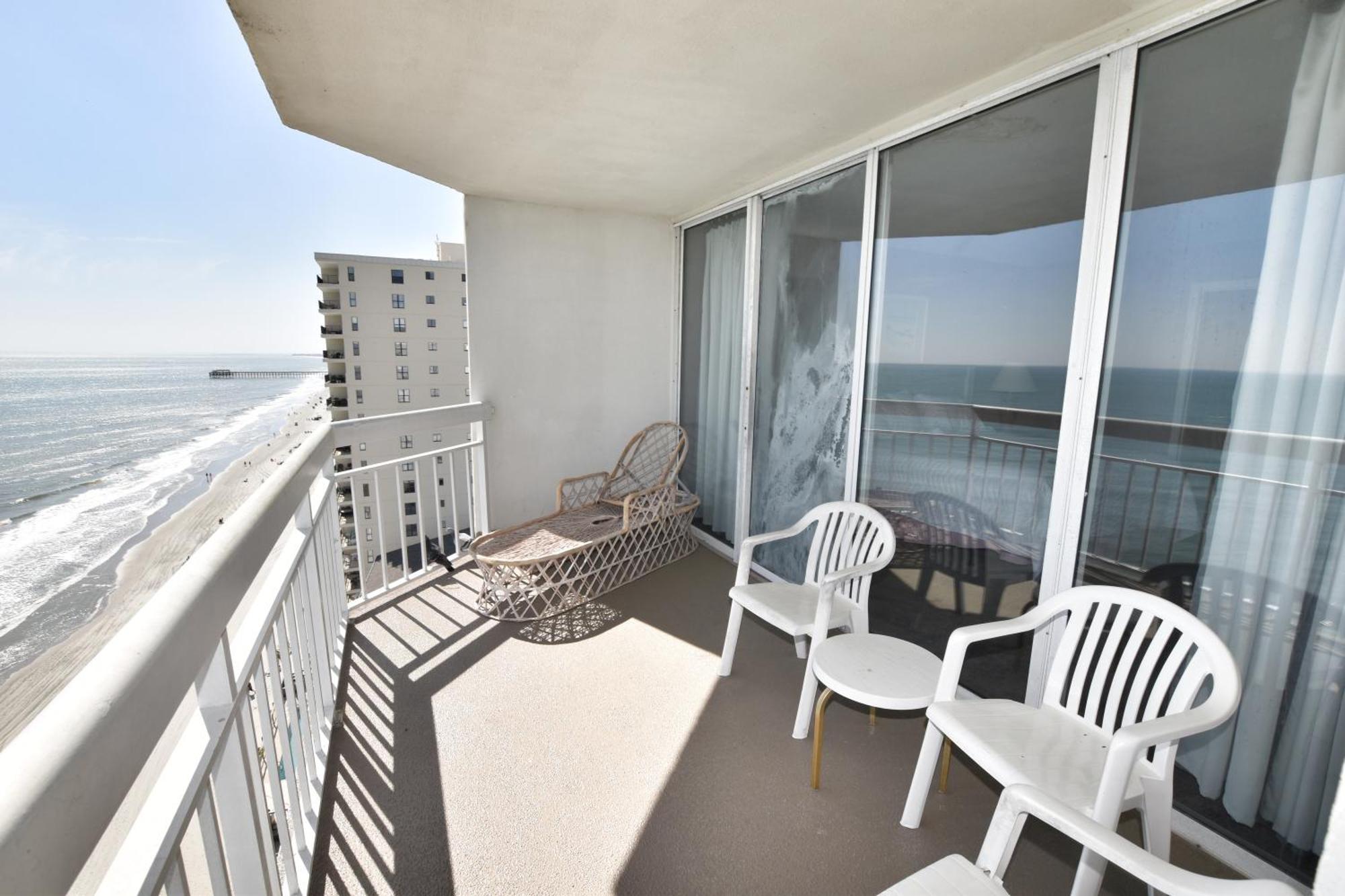 Apartment 1412 Waters Edge *