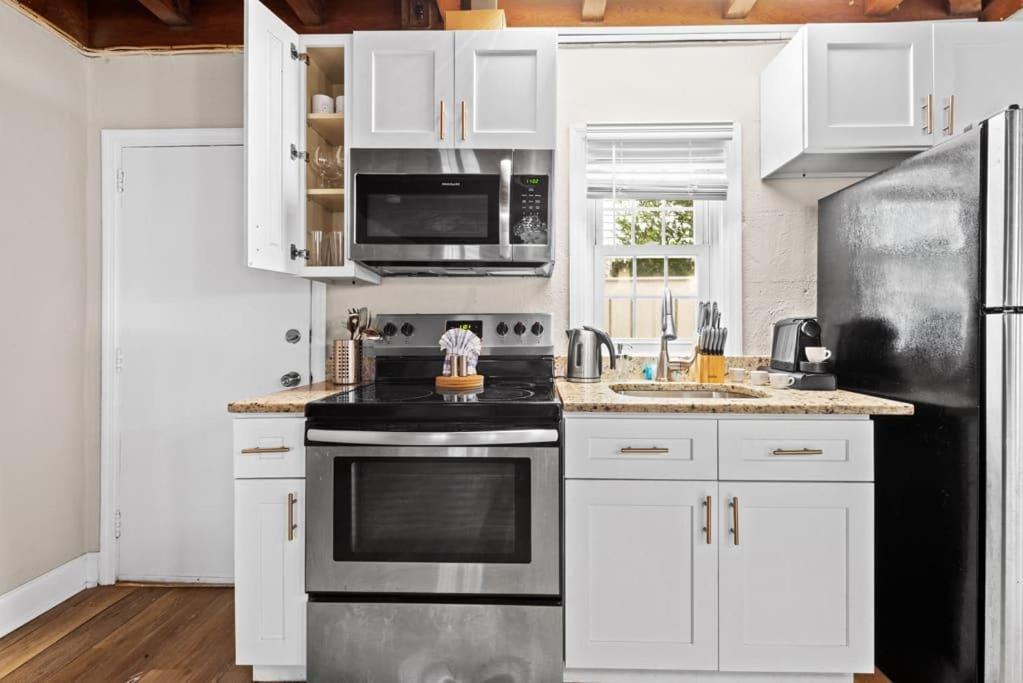 Apartment Unique Designed 2br With Parking Myrtle Beach