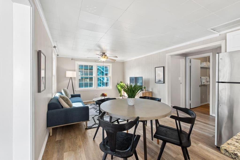 Style 2br W Parking 2min Walk To