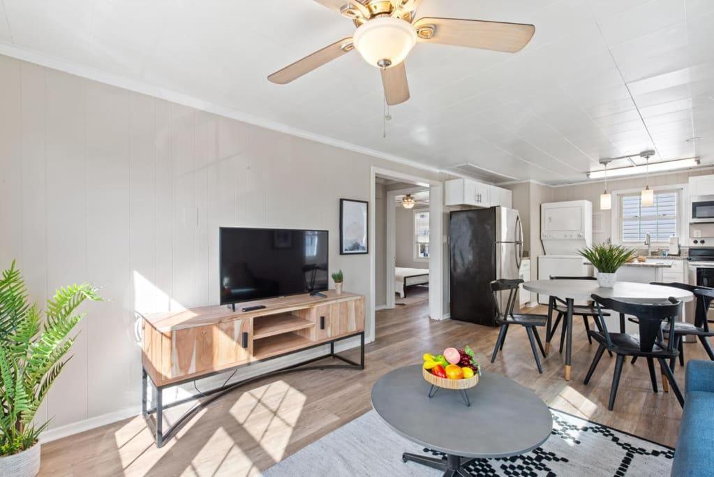 Style 2br W Parking 2min Walk To * Myrtle Beach