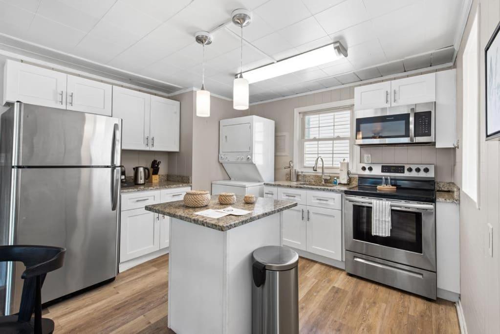 Apartment Style 2br W Parking 2min Walk To Myrtle Beach