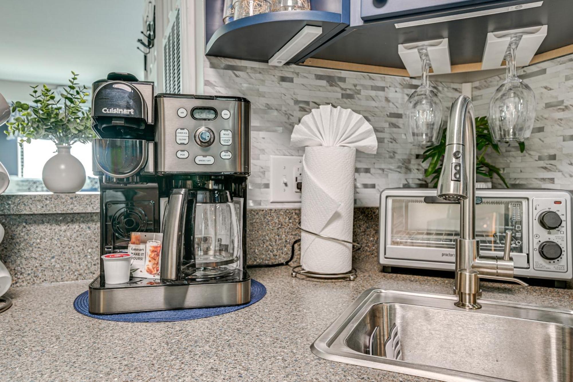 Oceanfront Myrtle With Amenities! *