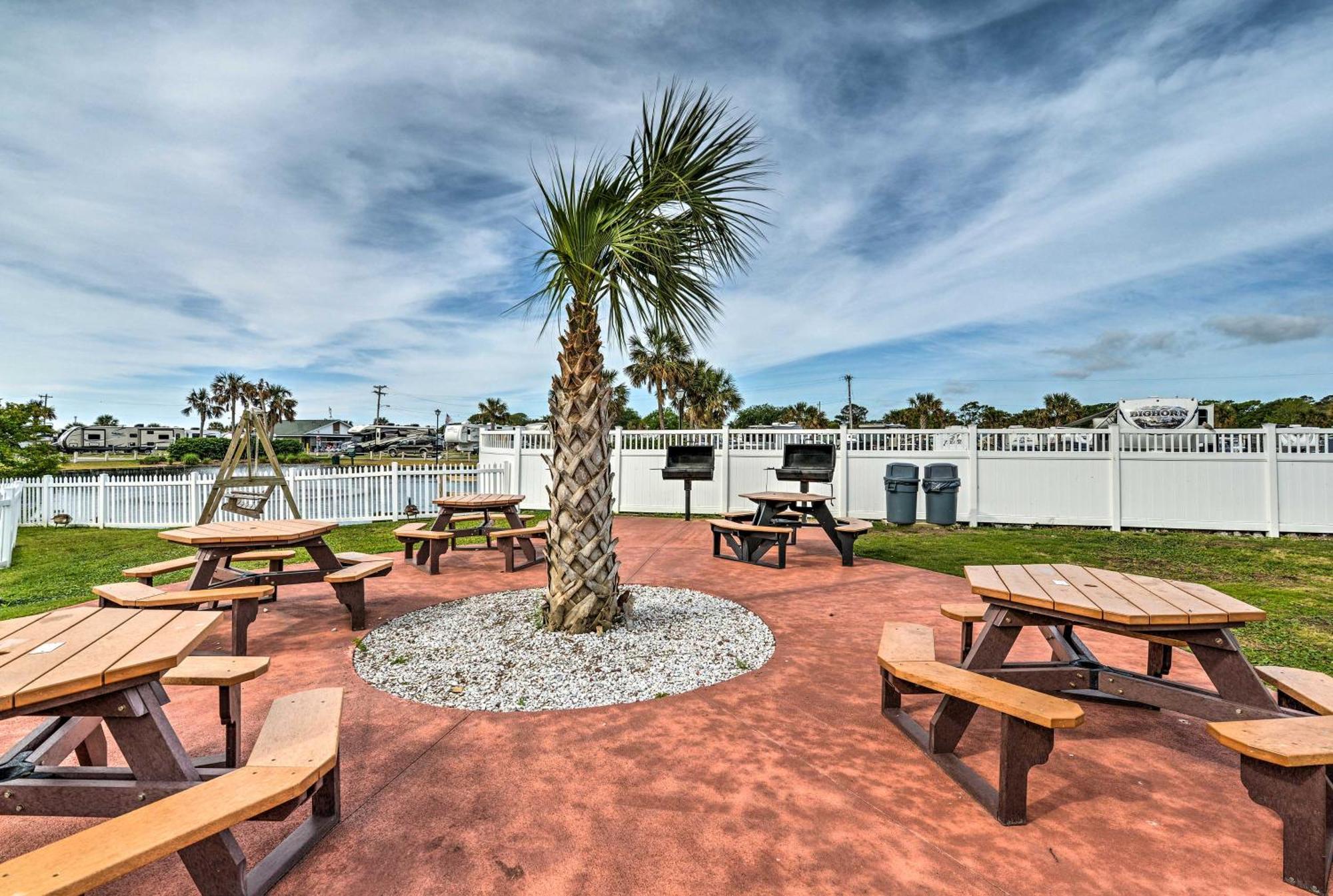 Oceanfront Myrtle With Amenities! Apartment *