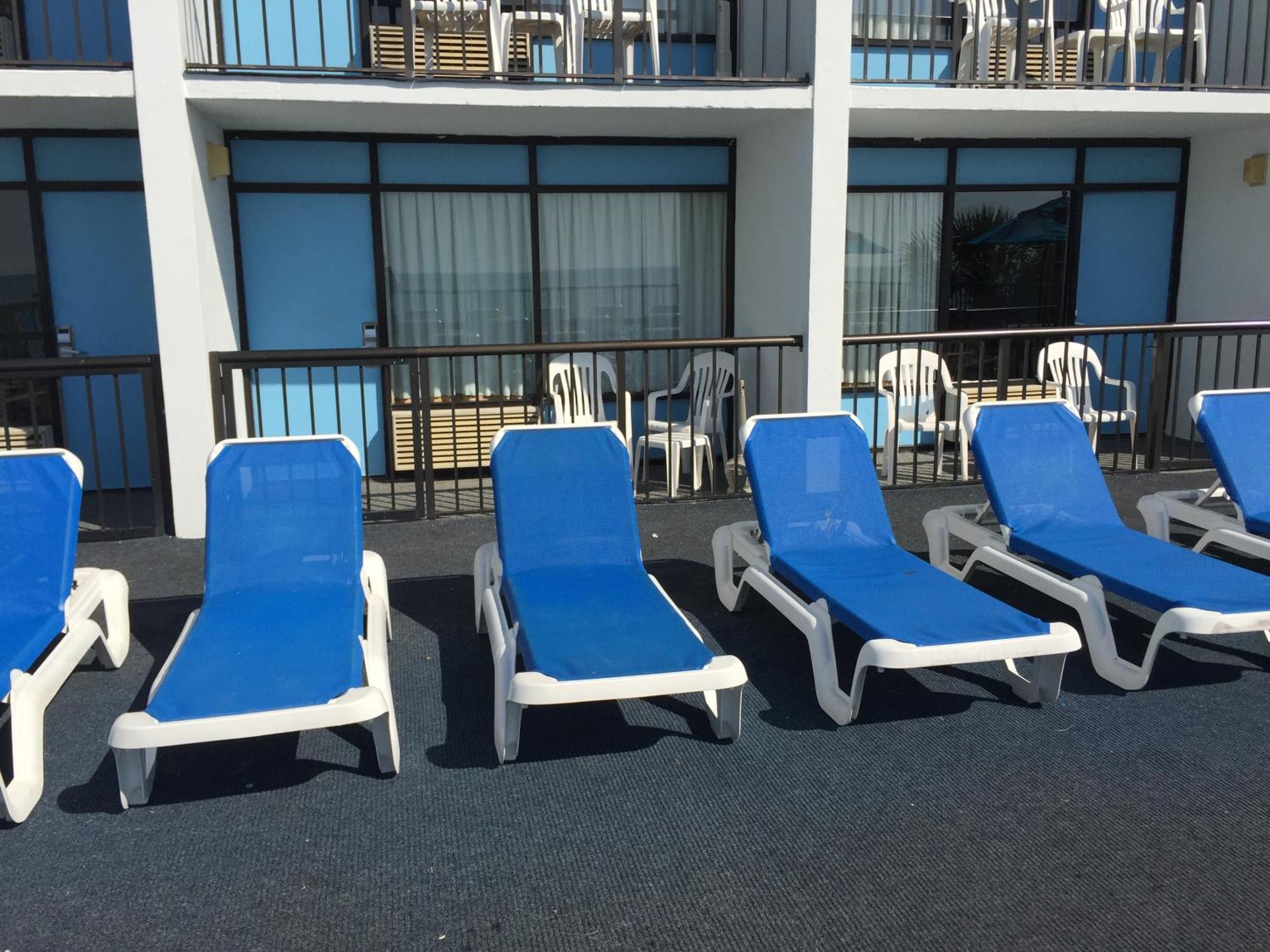 Sands South 3*