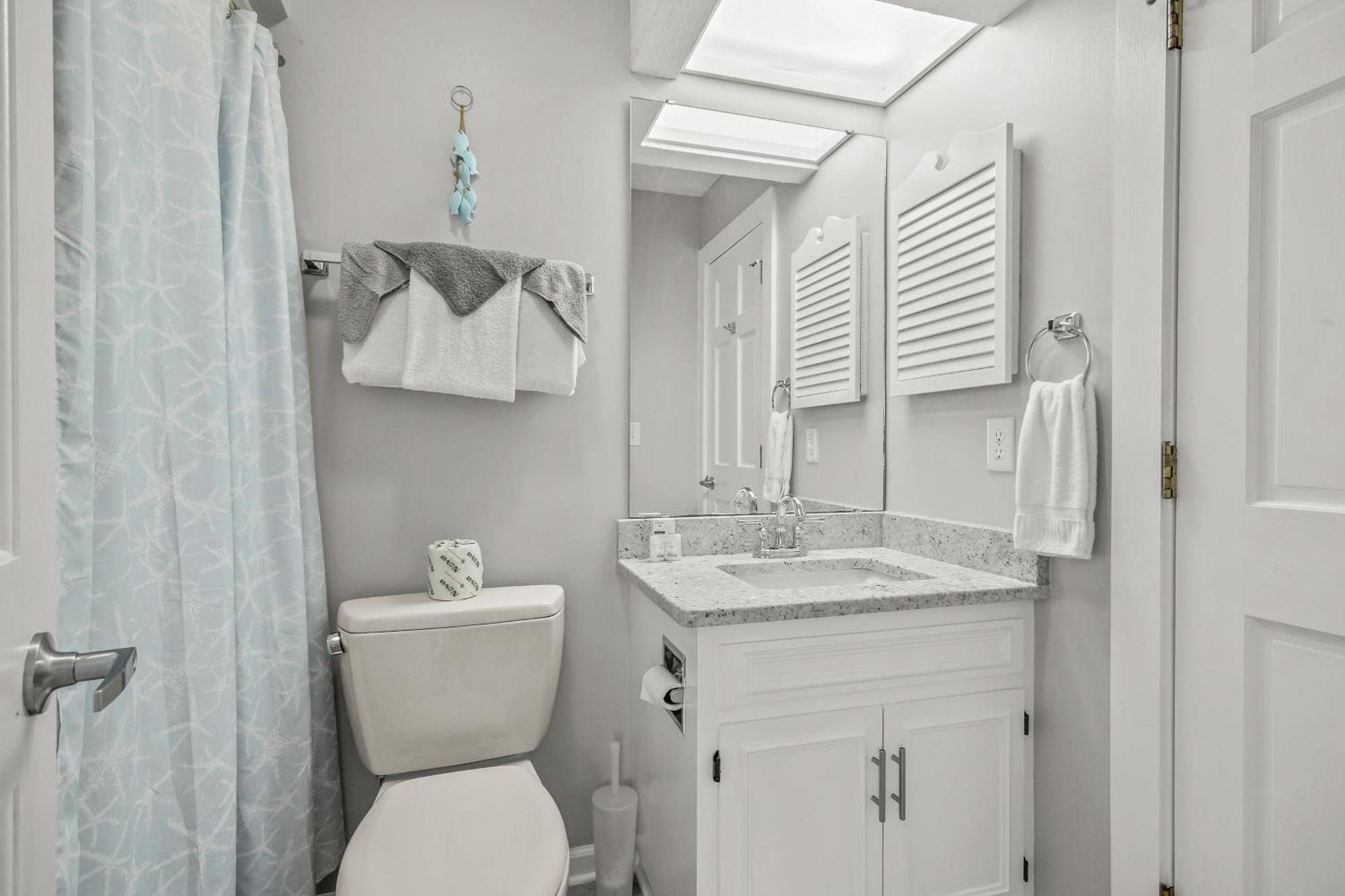 Apartment Shipwatch Pointe I - F316