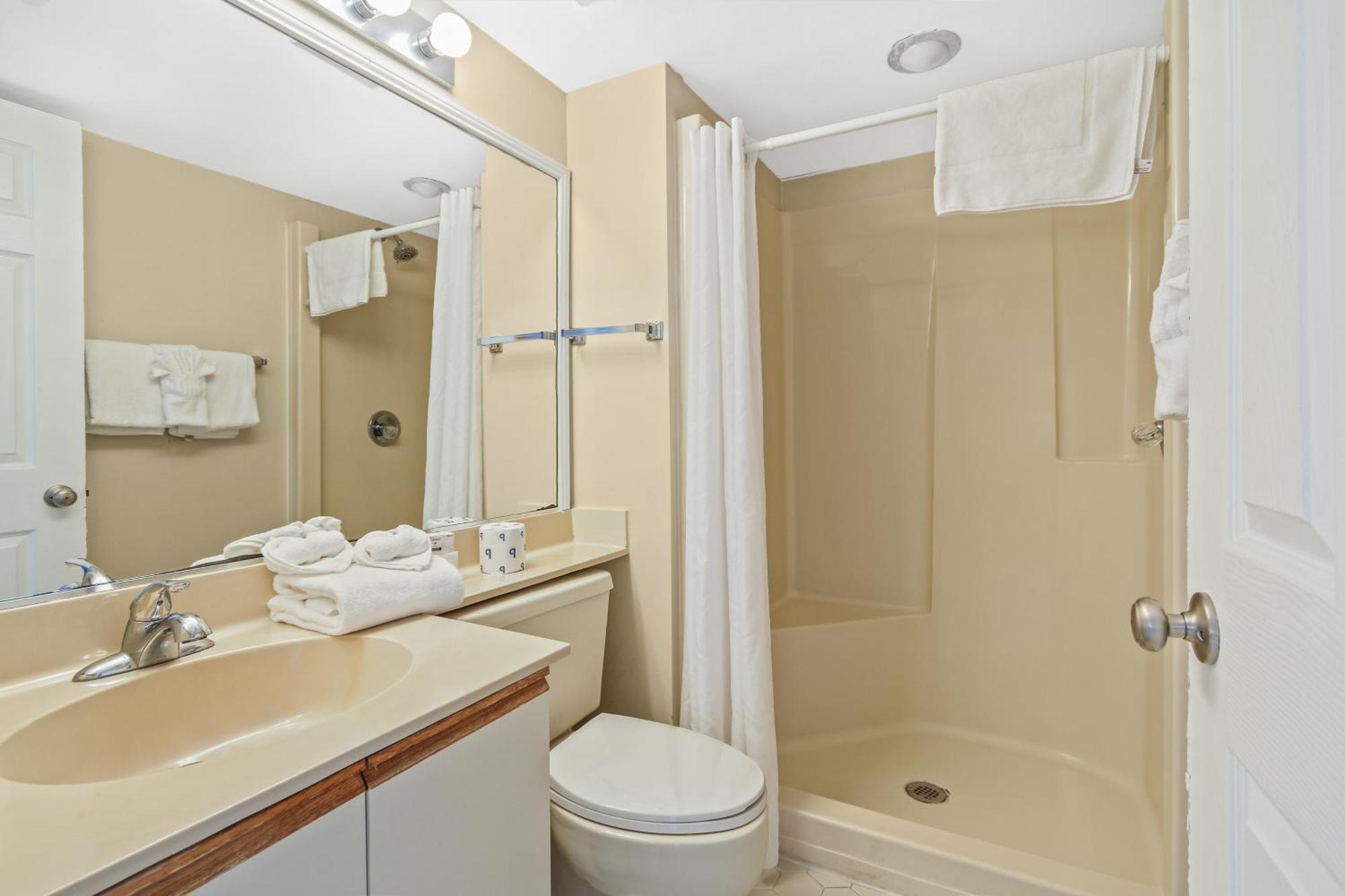 Waterpointe & Sunny Dreams Apartment Myrtle Beach