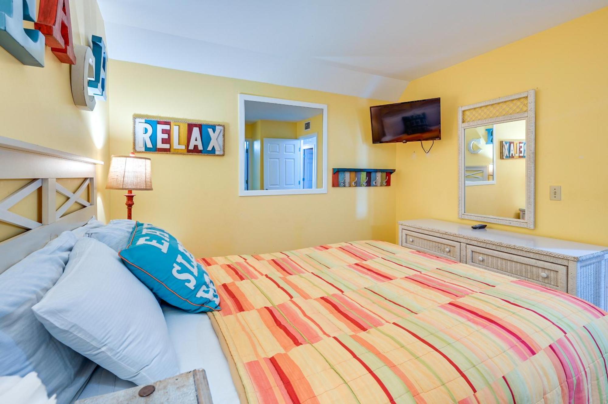 Apartment Oceanfront Myrtle Pool Access! *