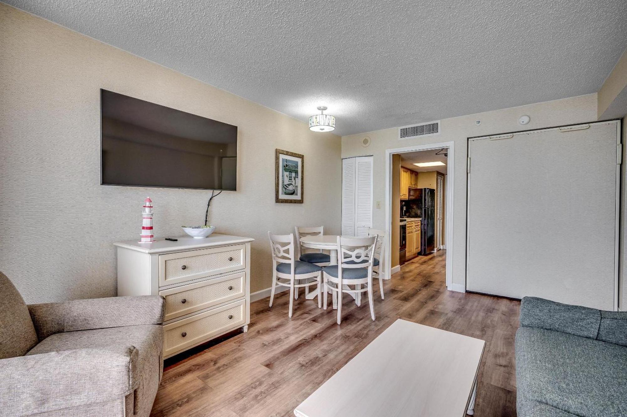 Breakers -876 Myrtle Beach
