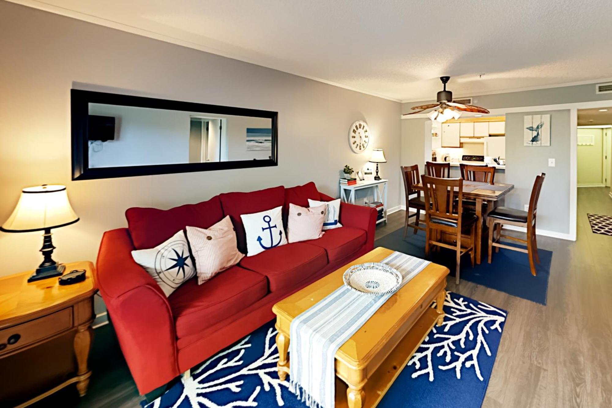 Apartment By The Sea & Fox