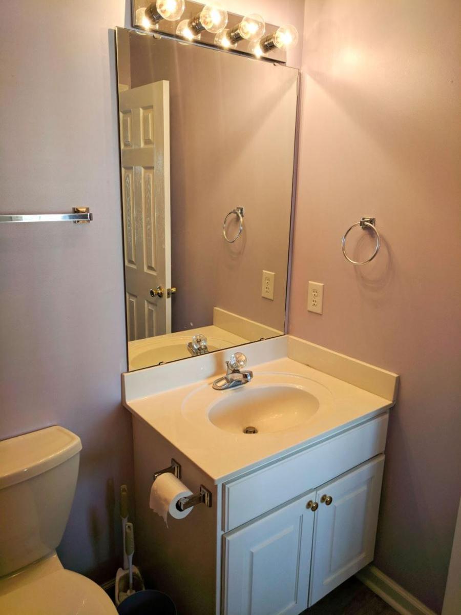Apartment Sea Pond Unit 3 *