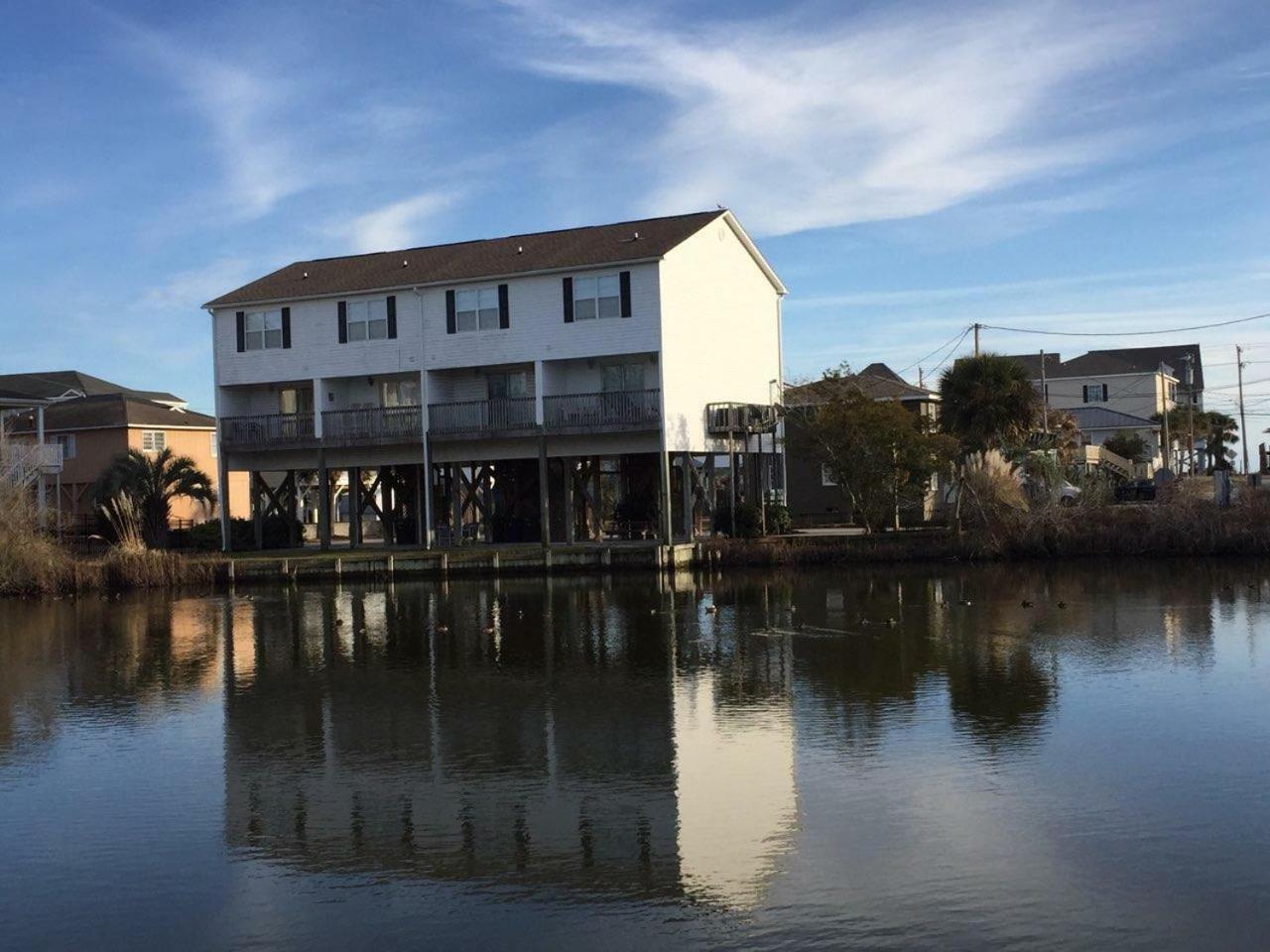Apartment Sea Pond Unit 3 *
