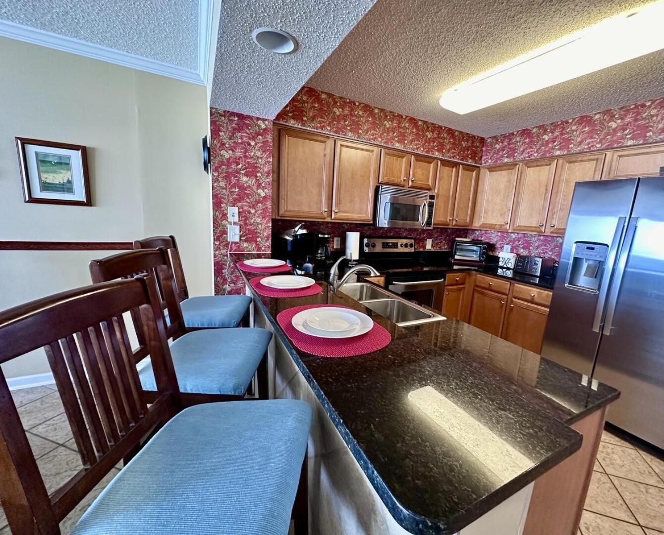 South Shore 1202 Apartment