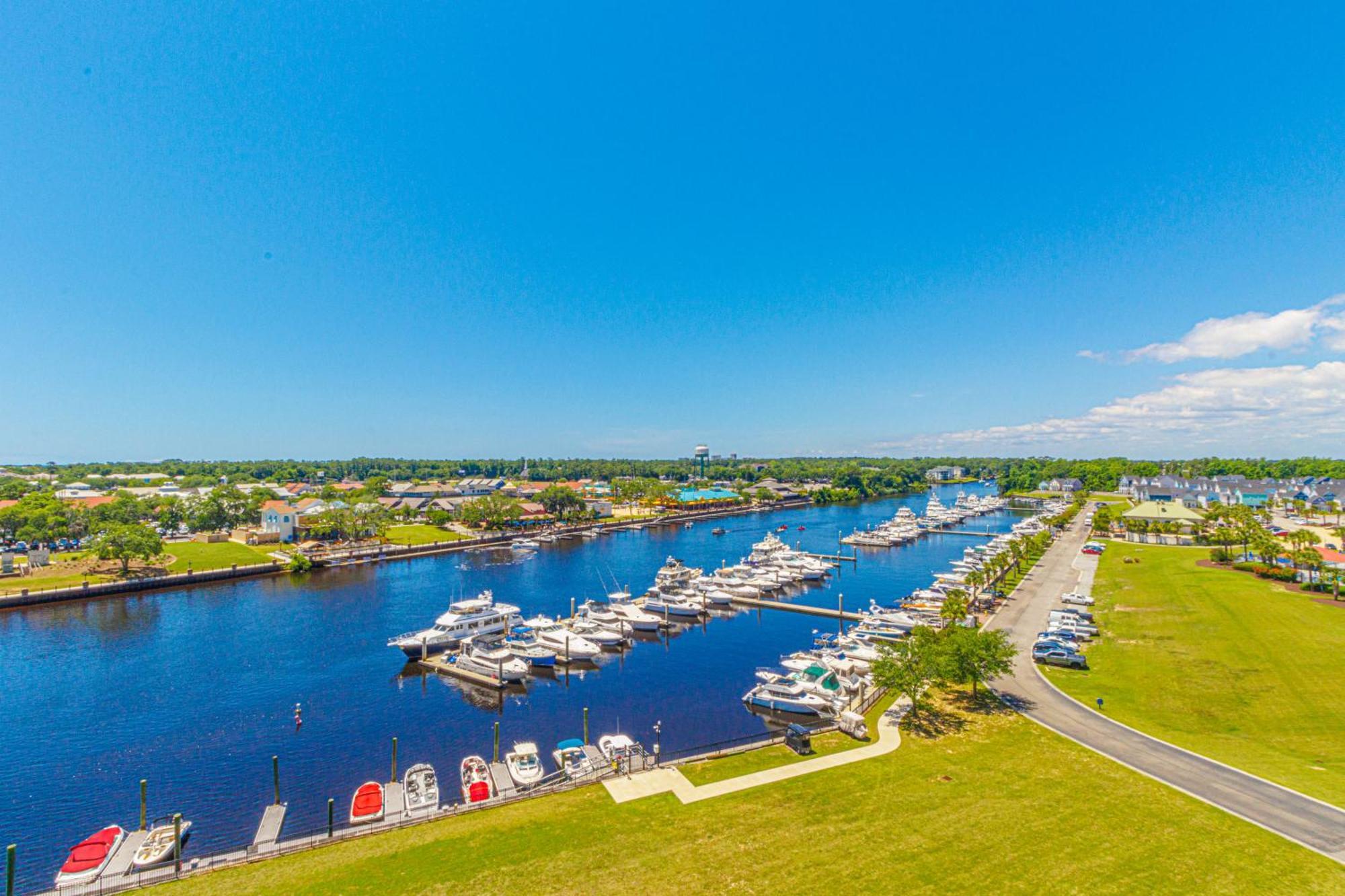 Modern At Yacht Club