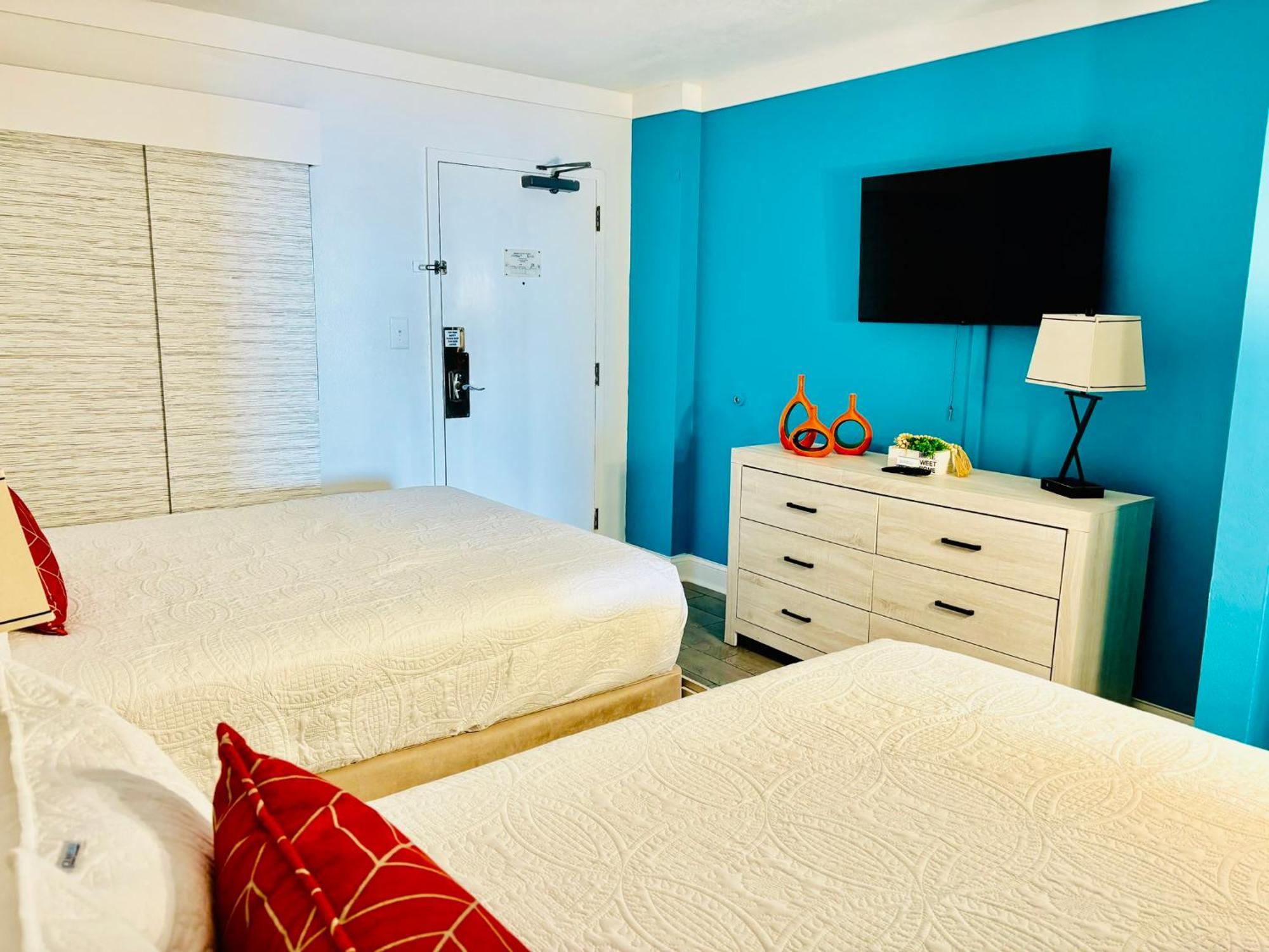 Shore Fun Oceanfront 1 Bedroom *