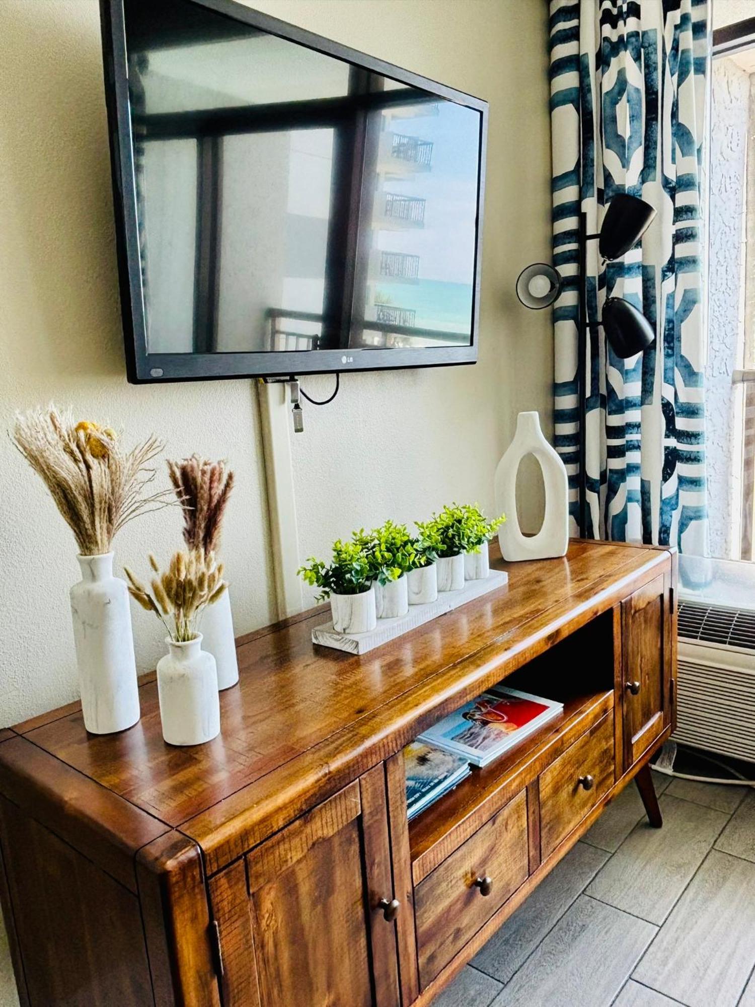 Shore Fun Oceanfront 1 Bedroom * Myrtle Beach