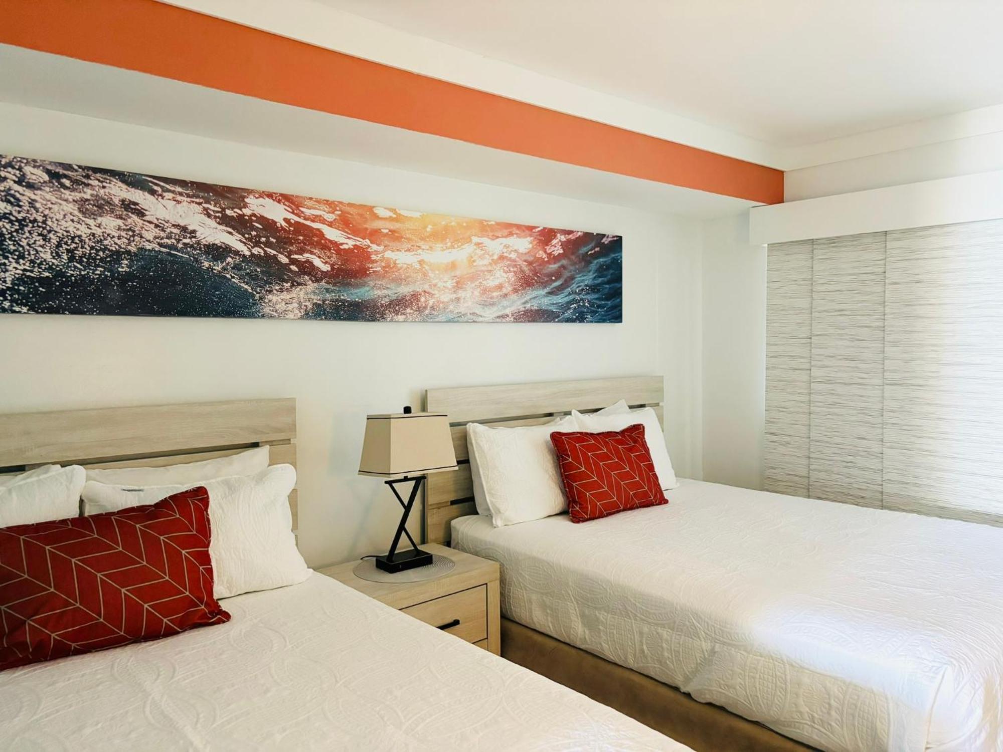 Shore Fun Oceanfront 1 Bedroom Apartment