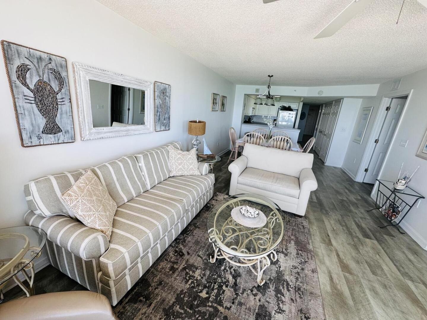 Ashworth 1106 Apartment *