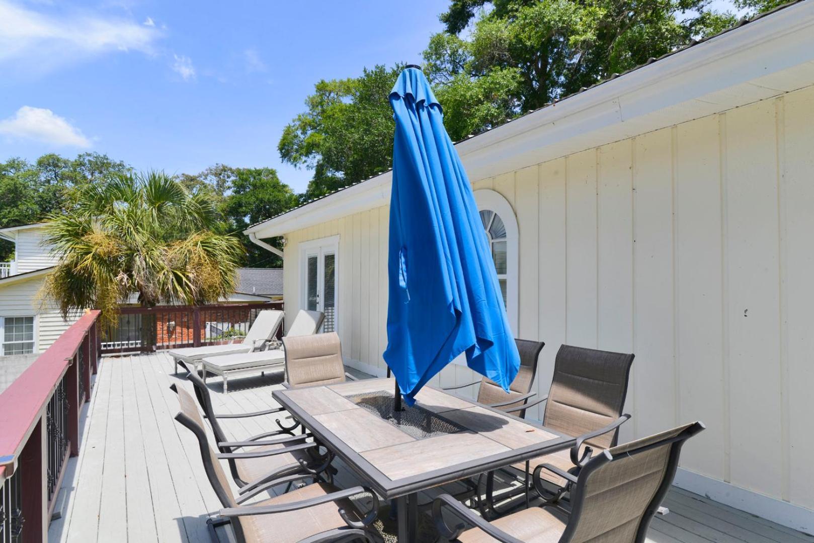 R&r House! Huge W Sun Deck In Famous Cherry Grove Holiday home