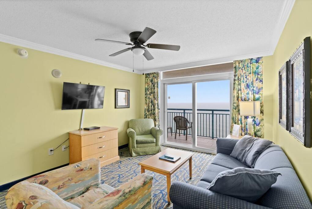 Oceanfront 3 Bedroom On Pa 14th Floor *