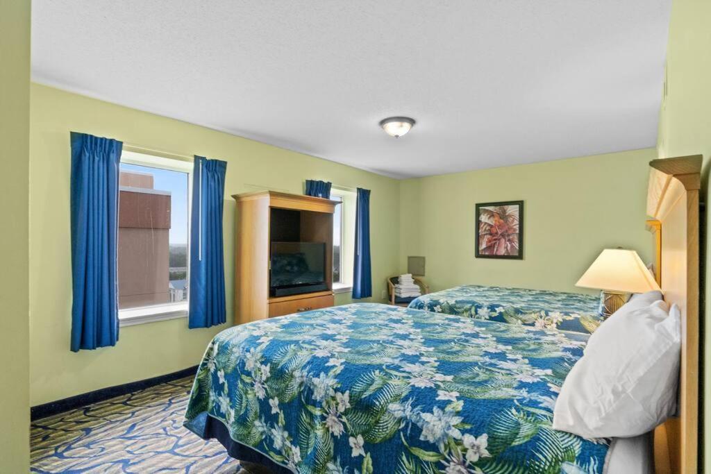 Oceanfront 3 Bedroom On Pa 14th Floor * Myrtle Beach