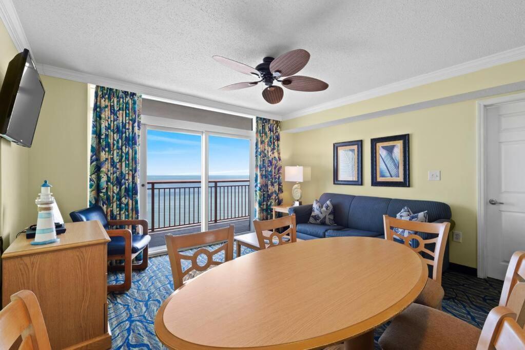 Apartment Oceanfront 2 Bedroom On Pa 11th Floor *