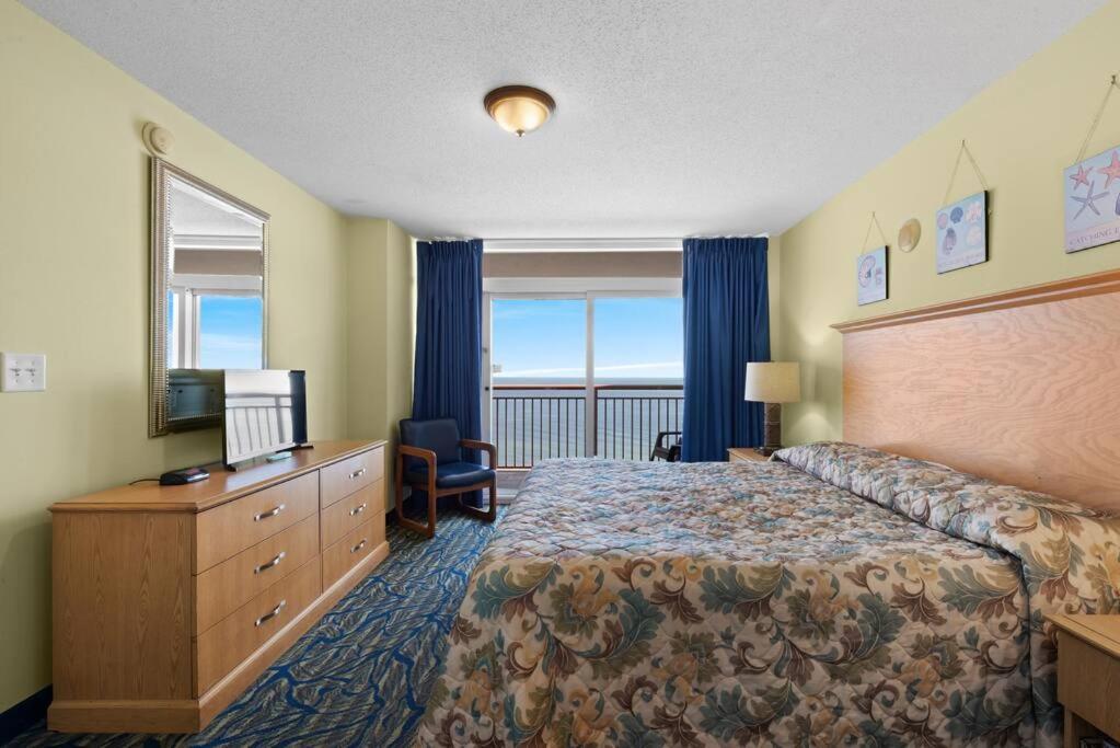 Apartment Oceanfront 2 Bedroom On Pa 11th Floor
