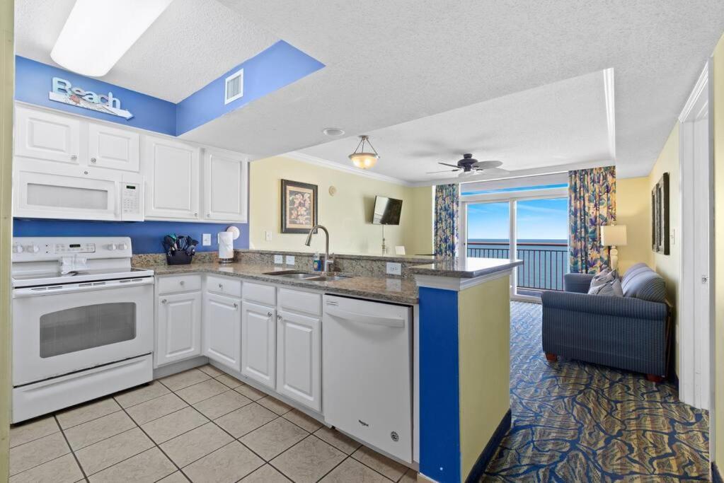 Oceanfront 2 Bedroom On Pa 11th Floor Myrtle Beach