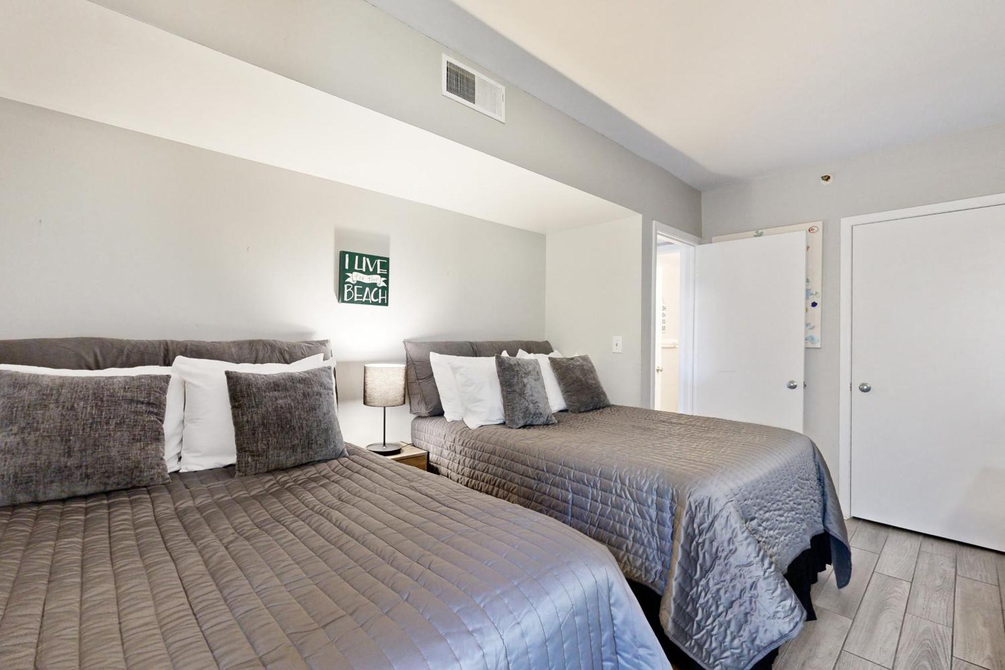 Apartment Ocean Breeze Retreat *