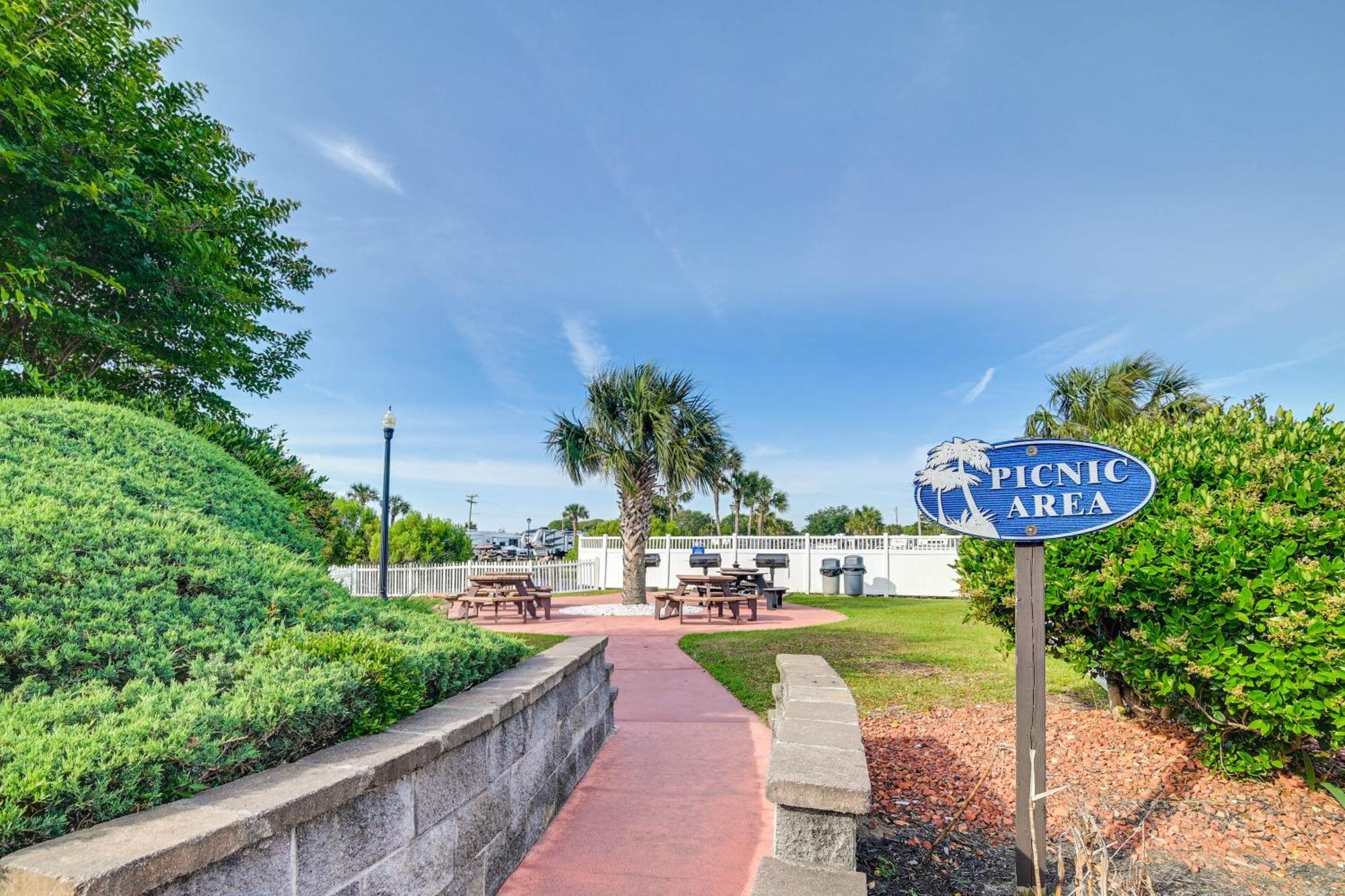 Apartment Beachfront With Pool At Myrtle Resort! *