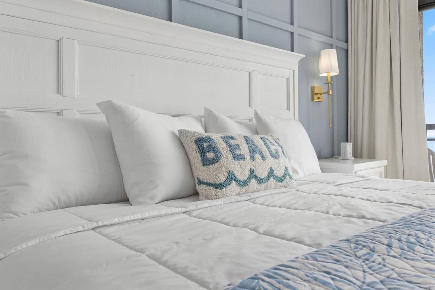 Luxury Ocean Front By Barefoot Landing Apartment Myrtle Beach