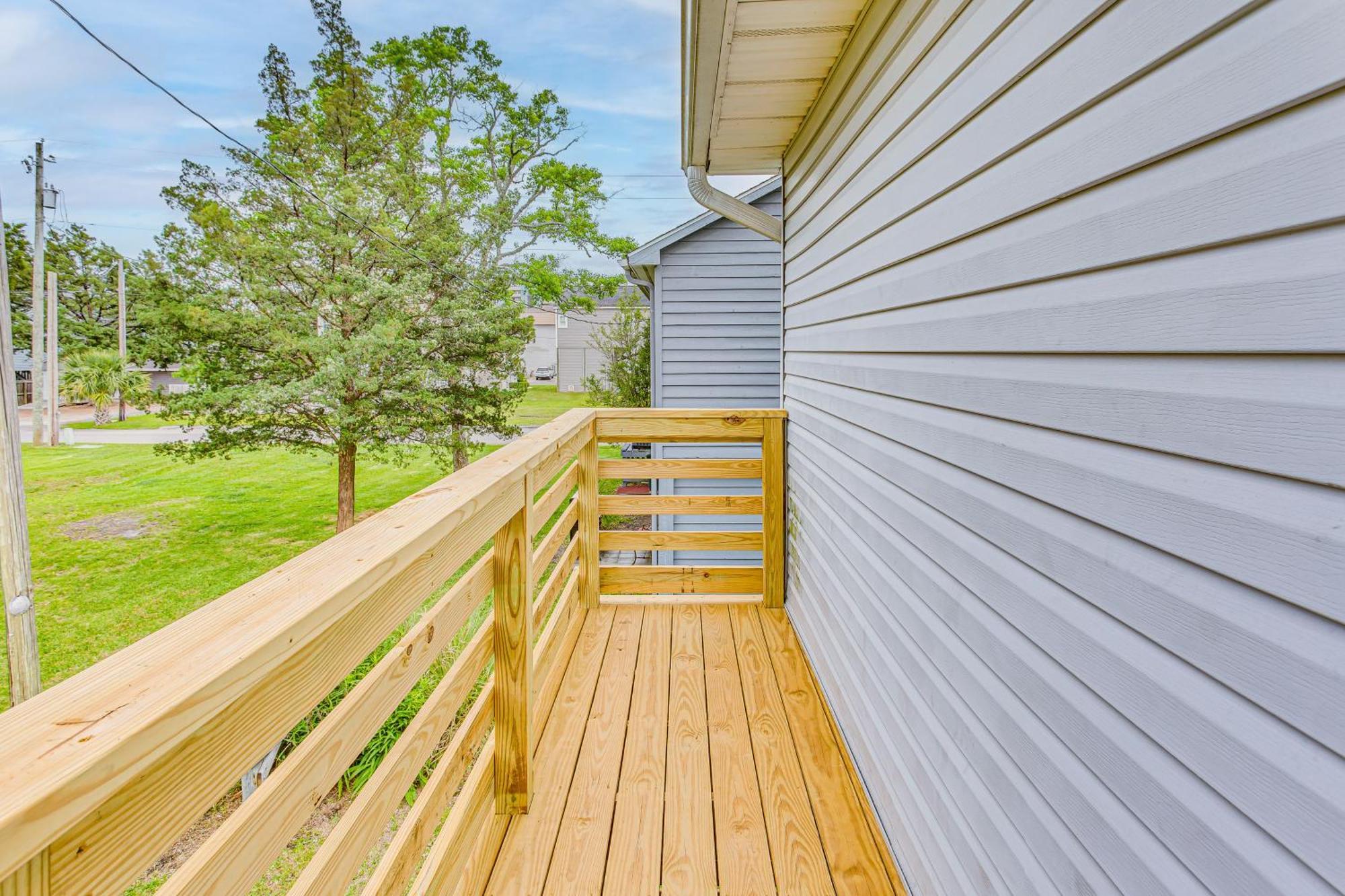 Coastal Family - Walk To The Beach And Shopping Holiday home *