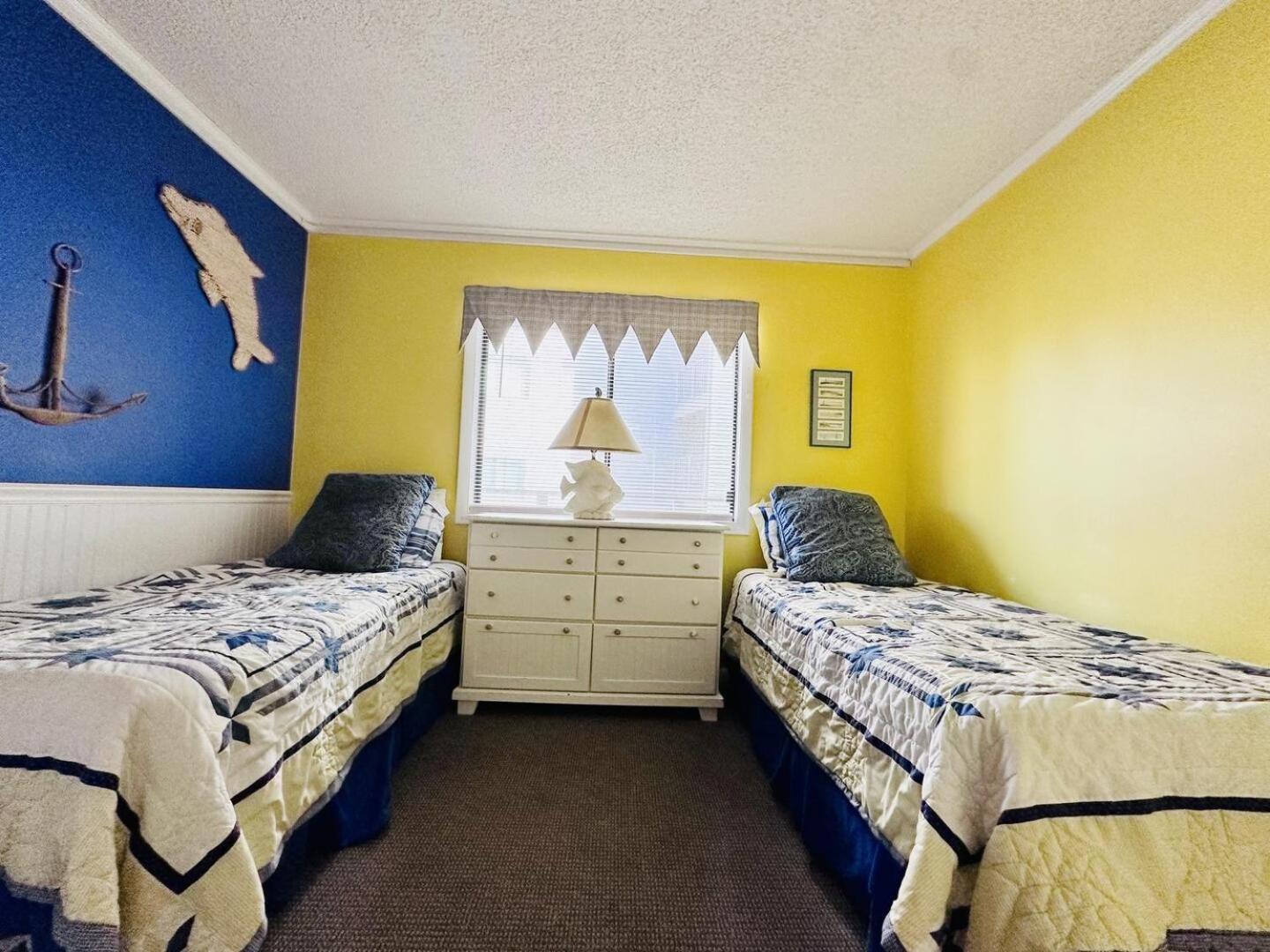Apartment Tilghman And Racquet Club 122 *