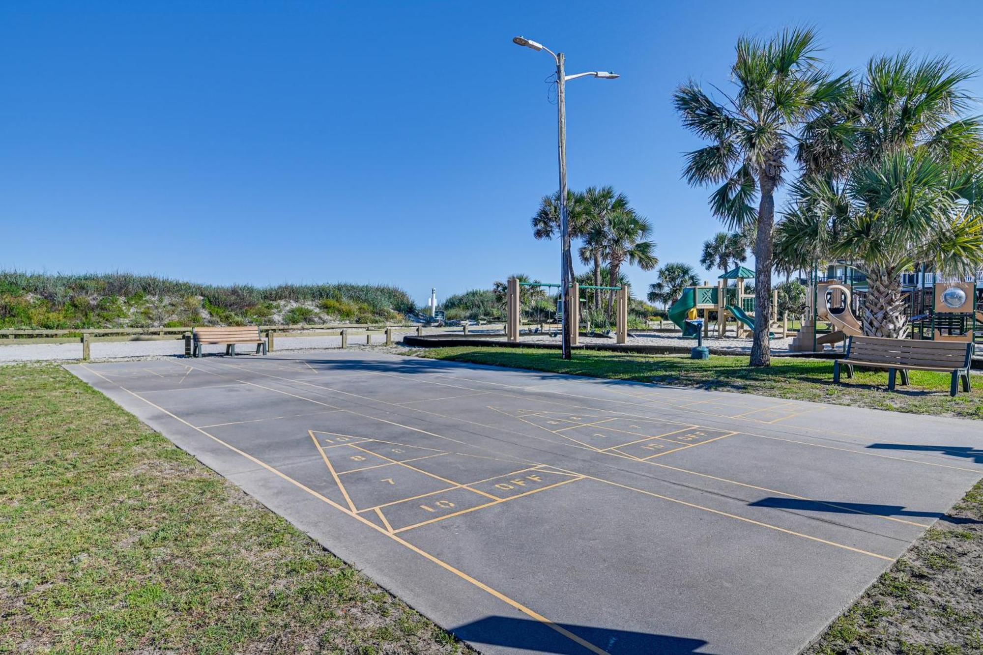 Holiday home Myrtle Coastal With Amenities! *