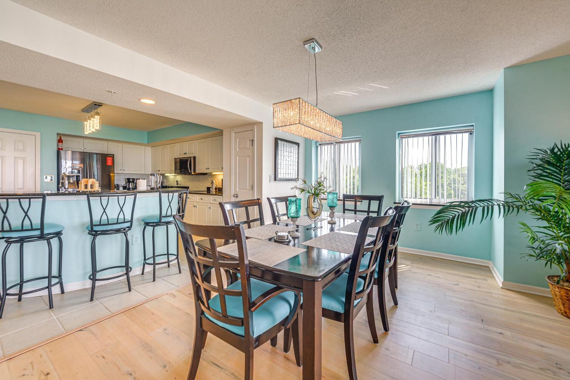 Apartment Barefoot With Waterway Views! *