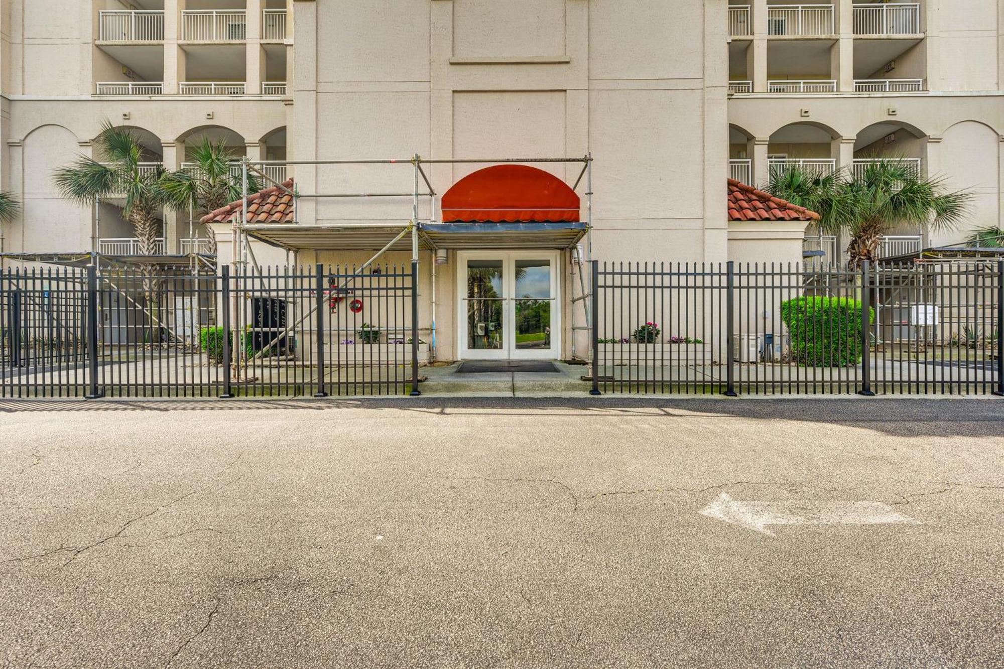 Barefoot With Waterway Views! Apartment Myrtle Beach