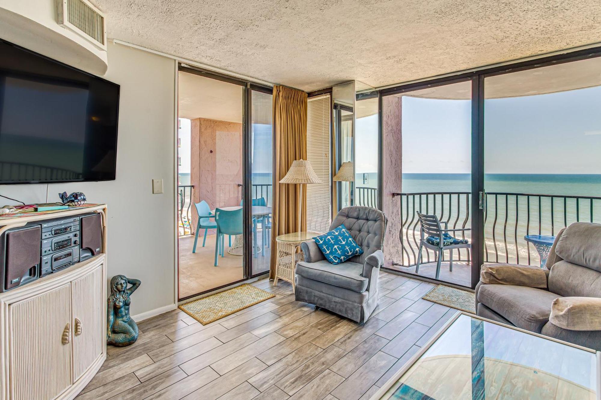 Myrtle Oceanfront With Covered Balcony! Myrtle Beach