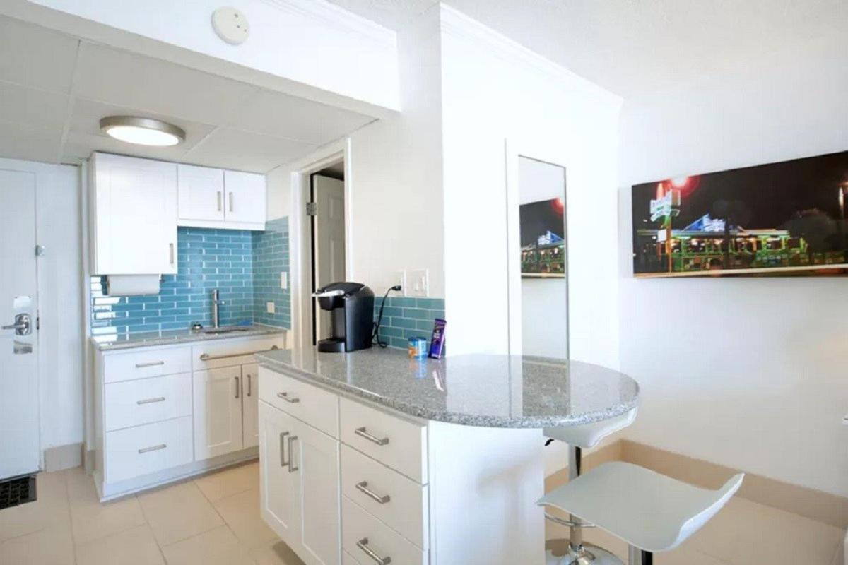 Oceanfront Dunes 2434 Perfect Couples Retreat Holiday home *