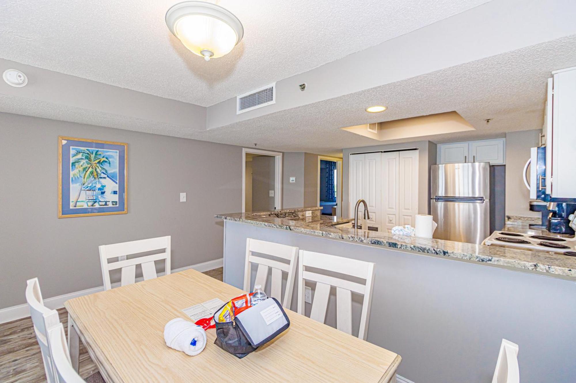 Direct Oceanfront 3 Bedroom - Compass Cove North Tower 1020 *