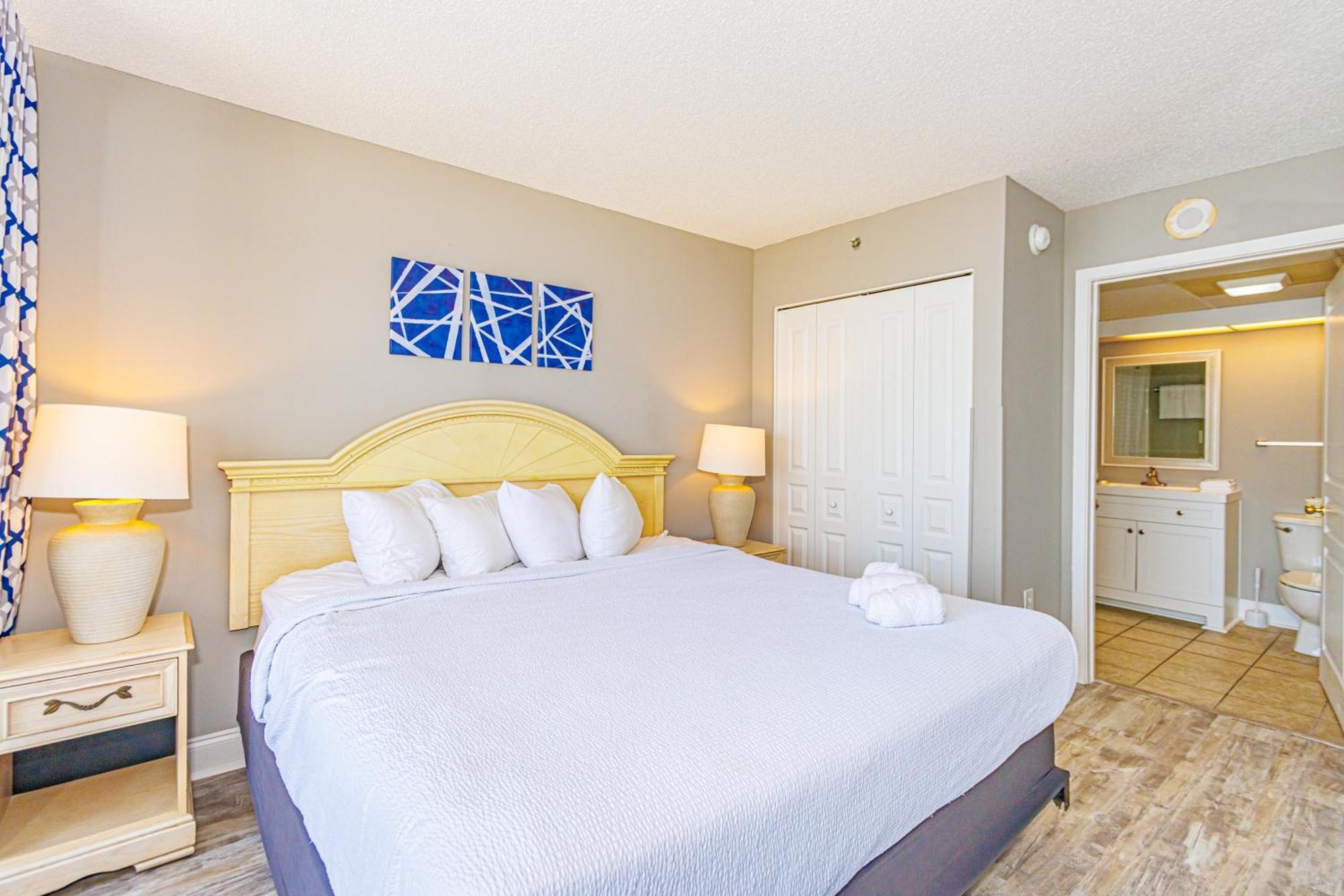 Holiday home Direct Oceanfront 3 Bedroom - Compass Cove North Tower 1020