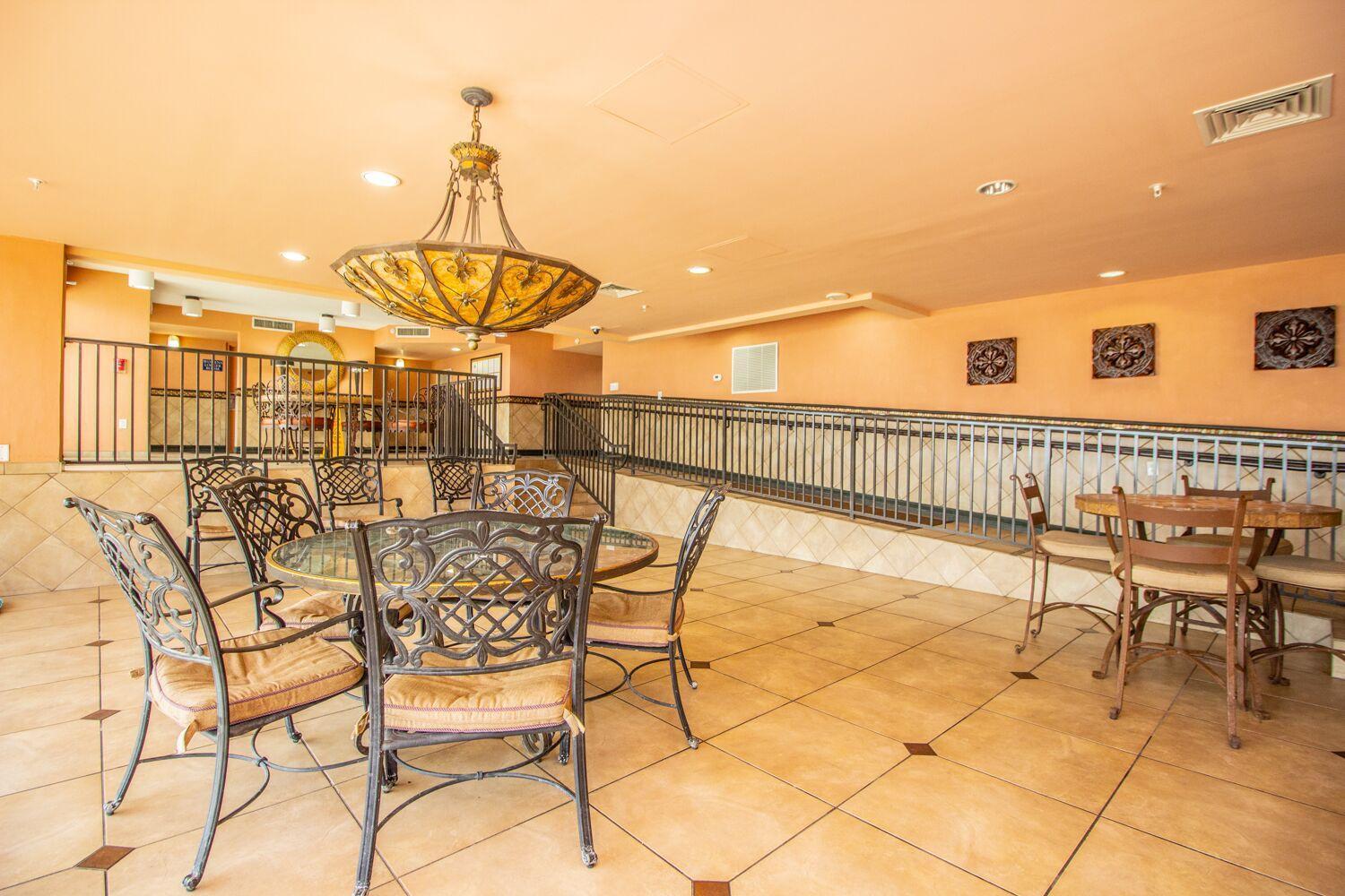 Holiday home Beautifully Decorated Direct Oceanfront 1 Bedroom 1 Ba Atlantica 1003 *
