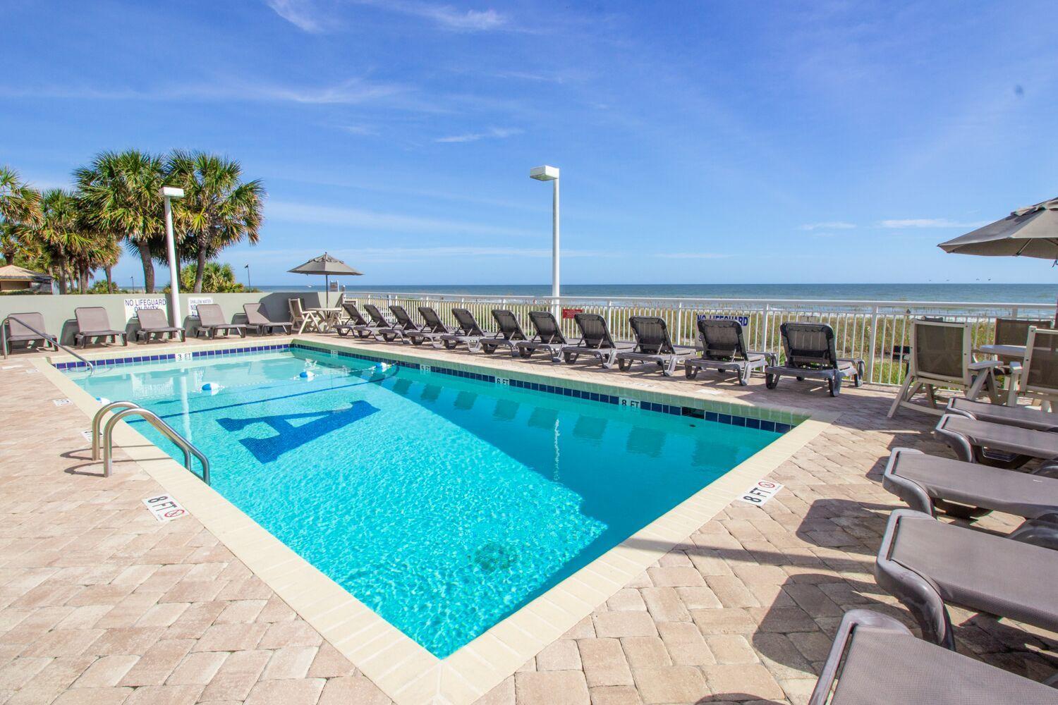 Holiday home Beautifully Decorated Direct Oceanfront 1 Bedroom 1 Ba Atlantica 1003 *